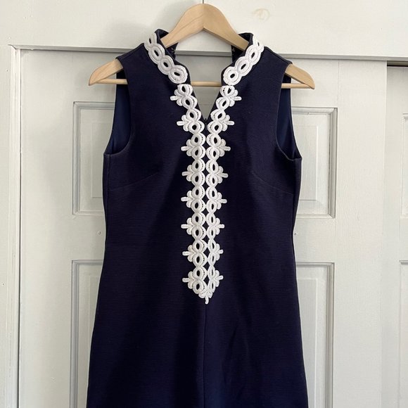 Lilly Pulitzer Navy Blue Callista Shift Dress - Picture 1 of 5